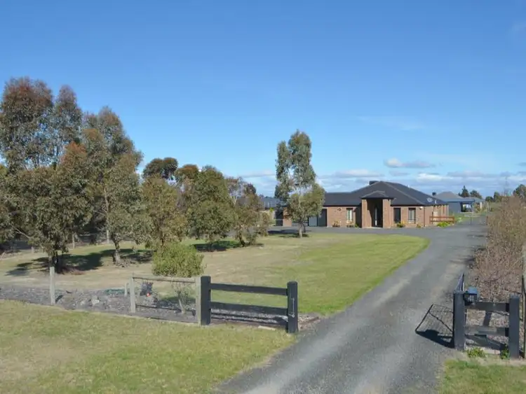 41 Balbethan Drive, Sunbury VIC 3429