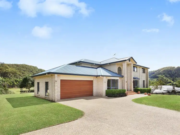 135 Gladrose Crescent, Wongawallan QLD 4210