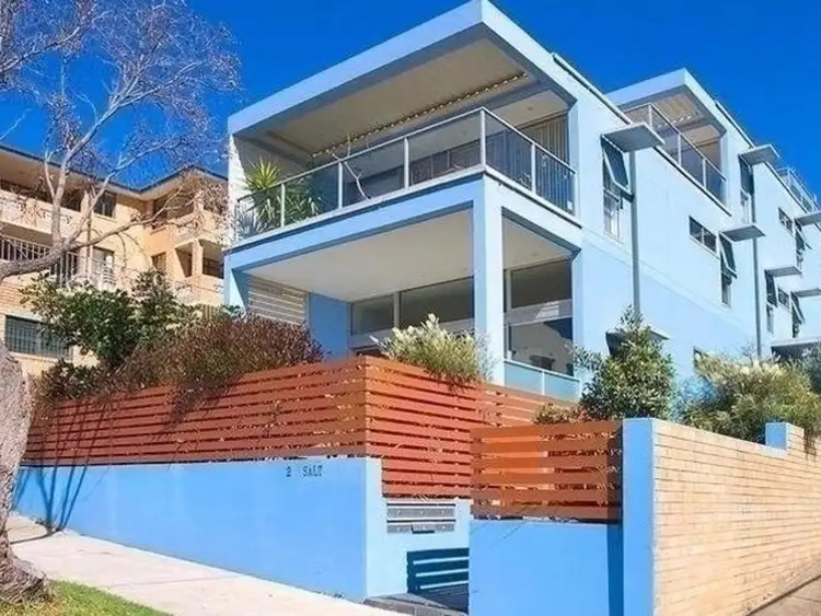 Fourth view of Homely apartment listing, 4/2 Castlefield Street, Bondi NSW 2026