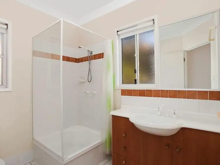 Sixth view of Homely townhouse listing, 1/17 Alexandra Avenue, Taringa QLD 4068