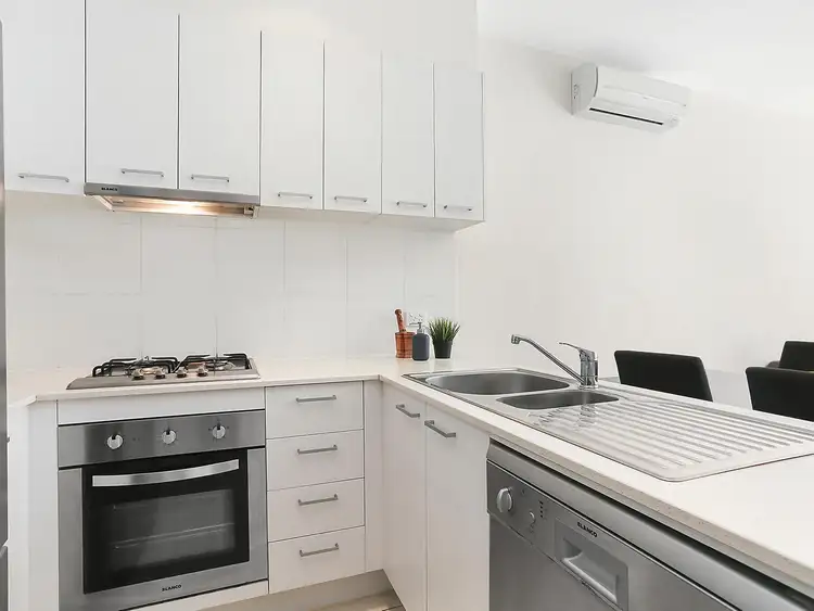 Second view of Homely apartment listing, 4/259 Canterbury Road, Forest Hill VIC 3131
