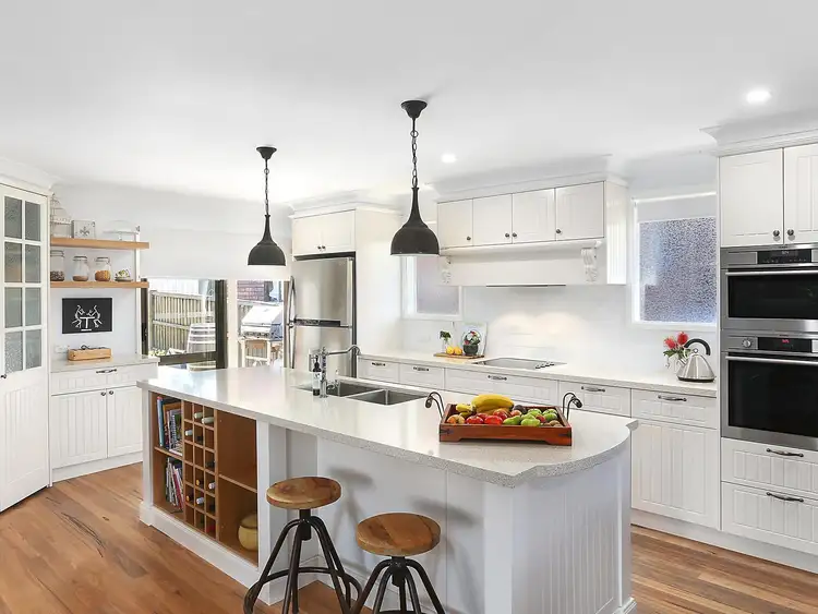 7 Alexander Avenue, Kiama Downs NSW 2533