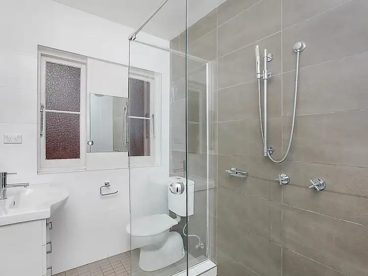 Fifth view of Homely apartment listing, 10/123 Old South Head Road, Bondi Junction NSW 2022