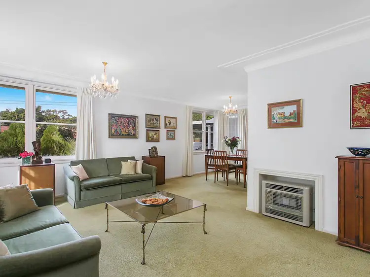 32 Woodlands Road, Forestville NSW 2087