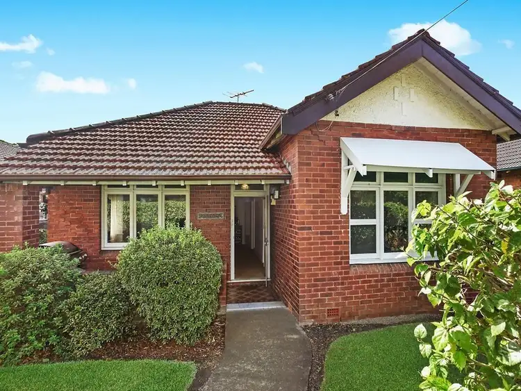 Second view of Homely house listing, 5 Ferncourt Avenue, Roseville NSW 2069