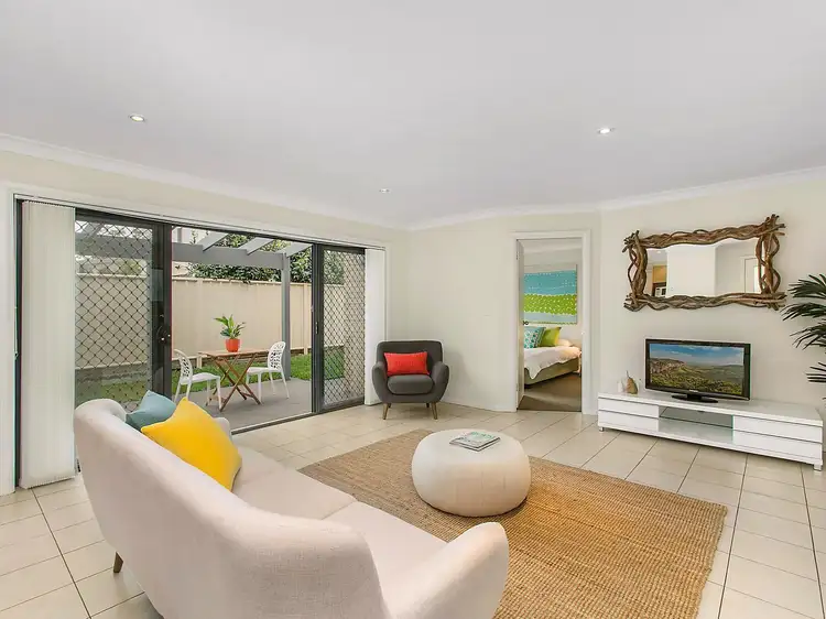 Main view of Homely villa listing, 2/27 Tarrawanna Road, Corrimal NSW 2518