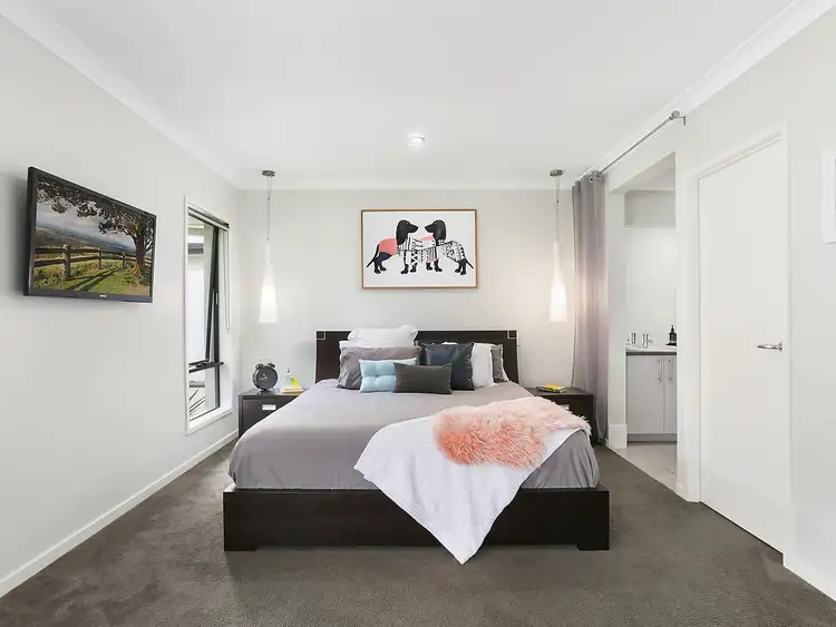 Fifth view of Homely house listing, 21 Lauradale Crescent, Ormeau QLD 4208