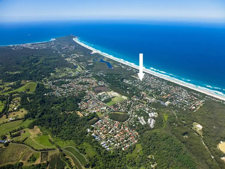Sixth view of Homely villa listing, 1/17 Kalemajere Drive, Suffolk Park NSW 2481