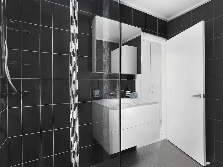 Fifth view of Homely apartment listing, 4/612 Vulture Street East, East Brisbane QLD 4169