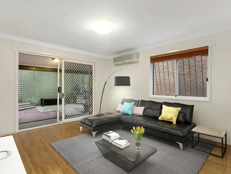 8/9 Trelawney Street, Thornleigh NSW 2120