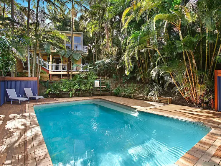 10 Bindoon Close, Elanora QLD 4221