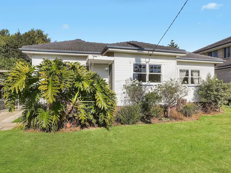 4 Lucinda Road, Marsfield NSW 2122