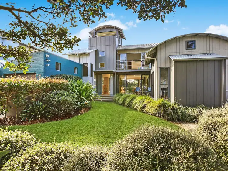 30 Lake Street, North Avoca NSW 2260