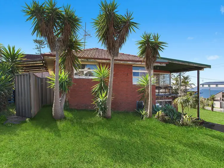 Main view of Homely house listing, 100 Ocean View Drive, Wamberal NSW 2260