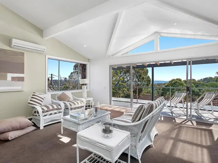 2 Stephenson Road, Bateau Bay NSW 2261