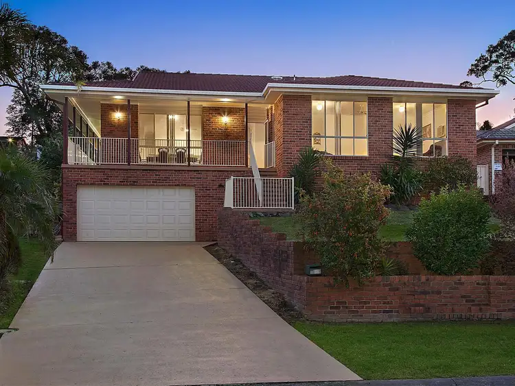 20 Twin Lakes Drive, Lake Haven NSW 2263