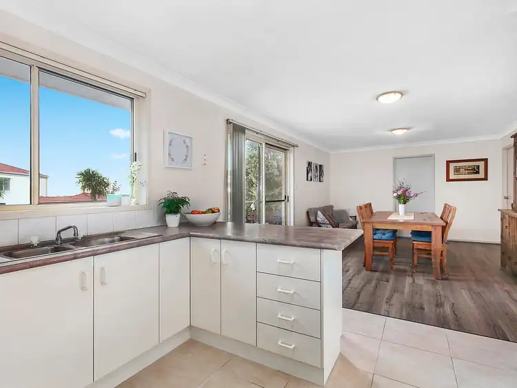 Second view of Homely house listing, 4 Clementine Place, Mardi NSW 2259