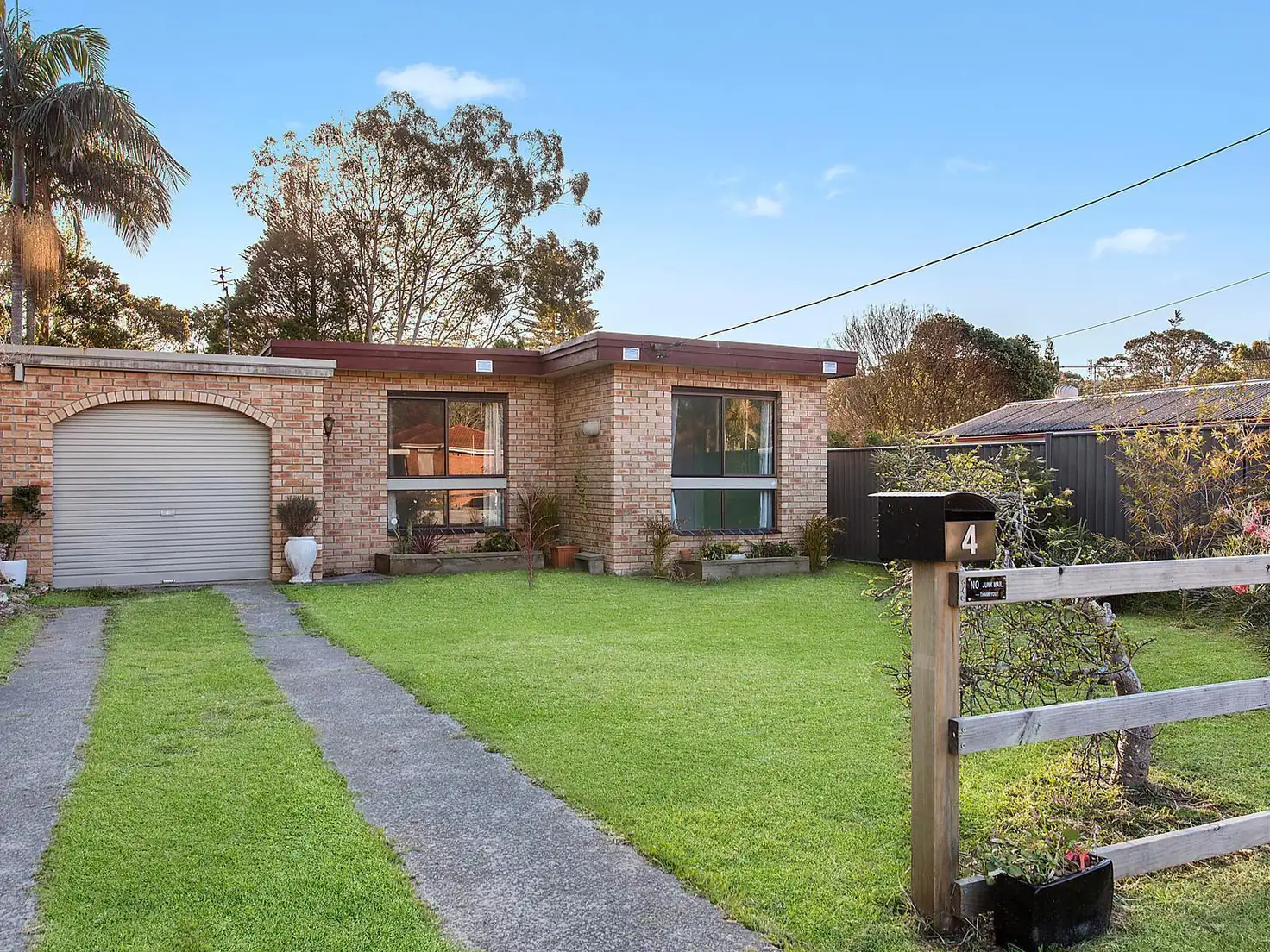 Main view of Homely house listing, 4 Nerissa Road, Erina NSW 2250