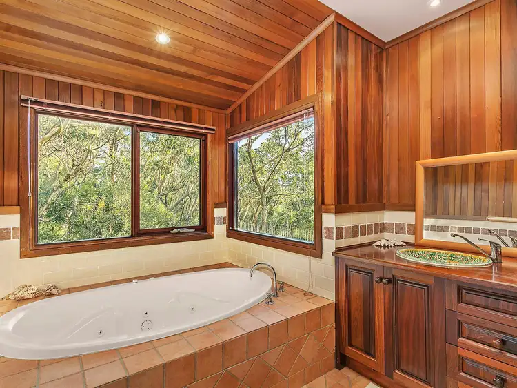 Sixth view of Homely house listing, 33 Everglades Avenue, Leura NSW 2780