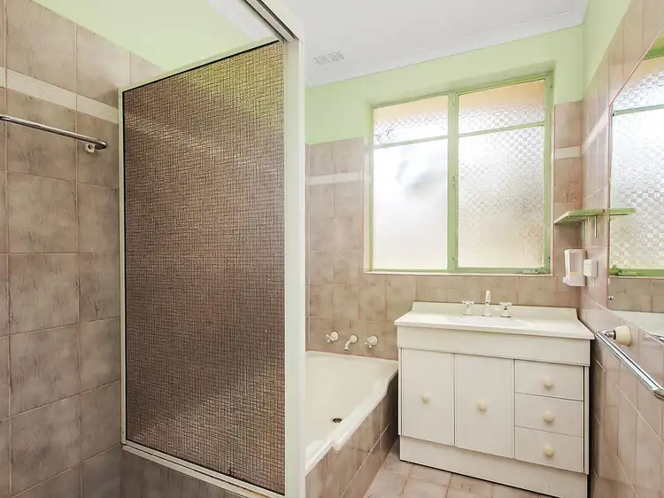 Fifth view of Homely house listing, 7 Huon Place, Lyons ACT 2606