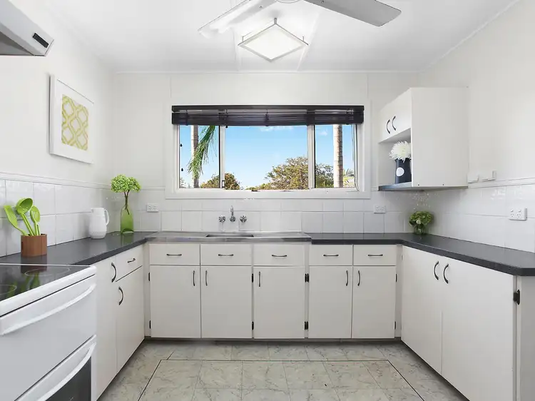 Third view of Homely house listing, 10 Riechelmann Street, Heatley QLD 4814