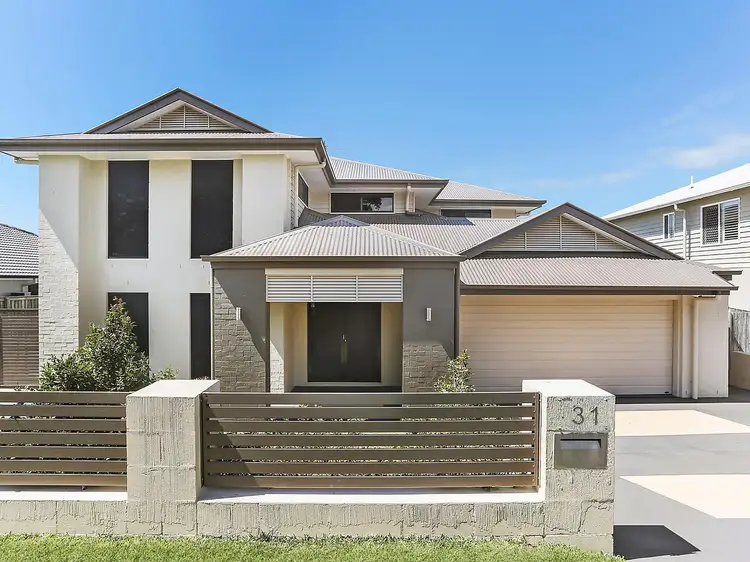 31 Sylvateere Crescent, Wakerley QLD 4154