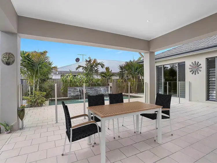 9 Brush Box Place, Wakerley QLD 4154