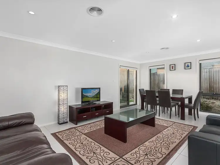 Fourth view of Homely house listing, 7 Plimsoll Drive, Casey ACT 2913