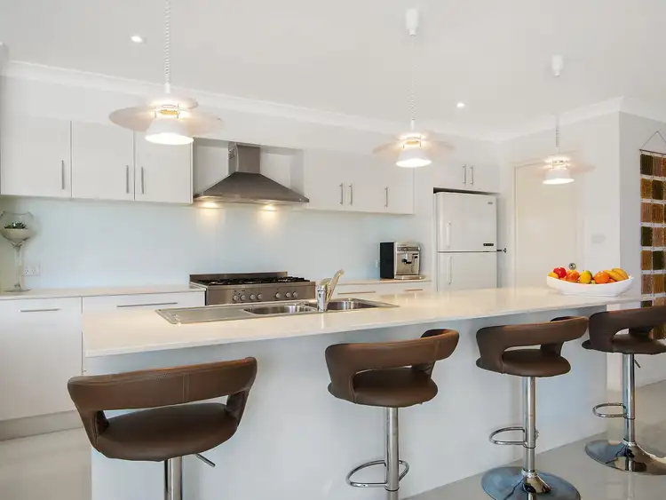 Second view of Homely house listing, 8 Ripon Way, Macquarie Hills NSW 2285