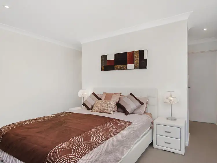 Fourth view of Homely house listing, 8 Ripon Way, Macquarie Hills NSW 2285