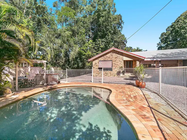 16 William Street, Landsborough QLD 4550