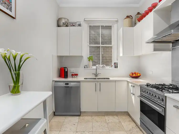 Fourth view of Homely apartment listing, 2/8 Barry Street, Clovelly NSW 2031