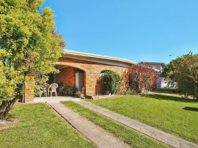 Main view of Homely block of units listing, 30 Maxwell Street, Norman Gardens QLD 4701