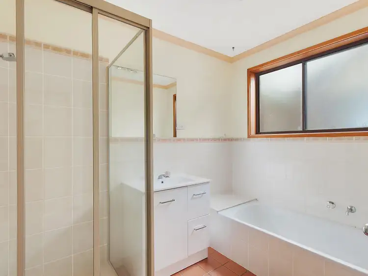 Fifth view of Homely house listing, 9 Zeitz Court, Banks ACT 2906