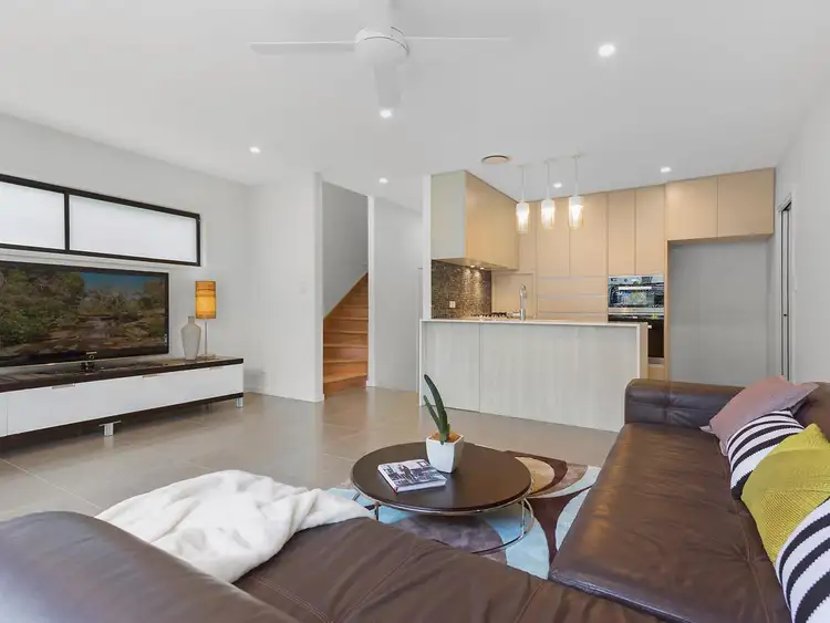 Fourth view of Homely townhouse listing, 2/15 Simon Street, Yeronga QLD 4104