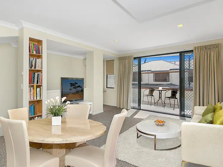 Second view of Homely townhouse listing, 5/14 Simon Street, Yeronga QLD 4104