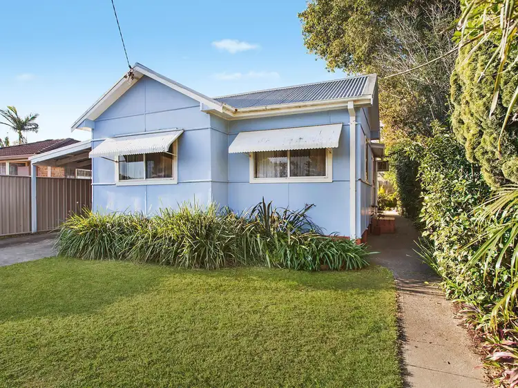 13 Pozieres Avenue, Umina Beach NSW 2257