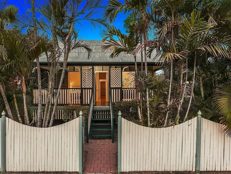 9 Ninth Avenue, Railway Estate QLD 4810