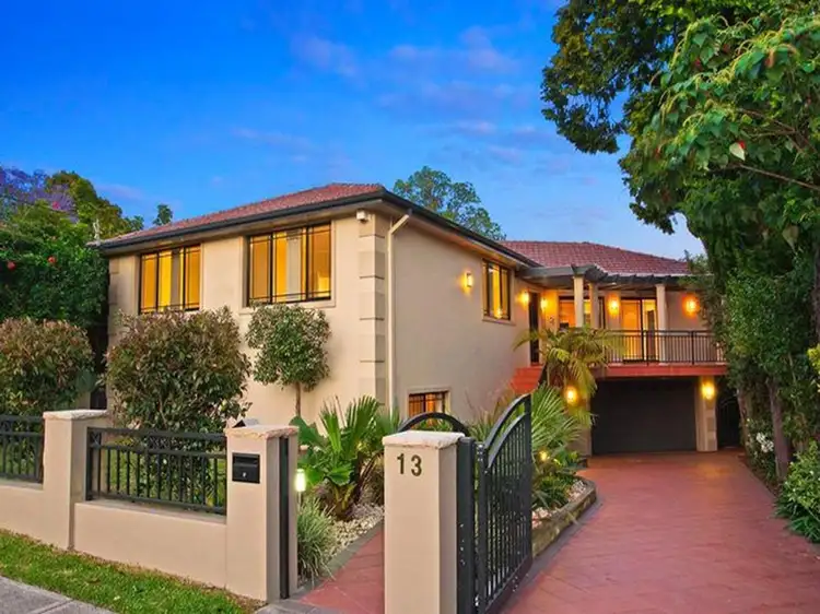 13 Ferncourt Avenue, Roseville NSW 2069