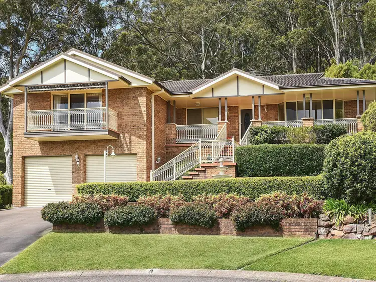7 Grosvenor Place, Valentine NSW 2280