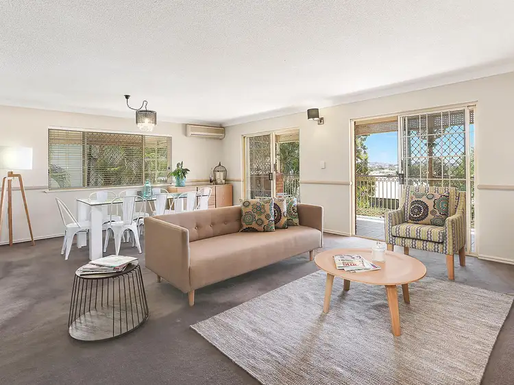 2/38 Dutton Street, Hawthorne QLD 4171