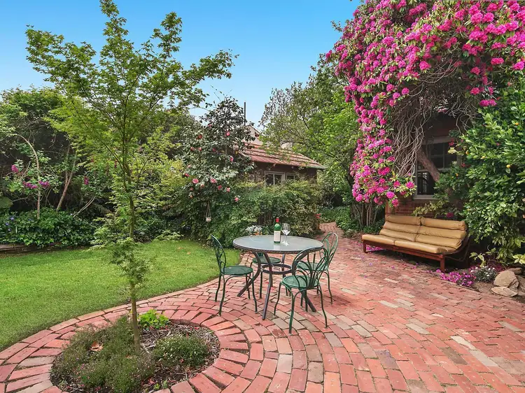 Main view of Homely house listing, 19 Geerilong Gardens, Reid ACT 2612
