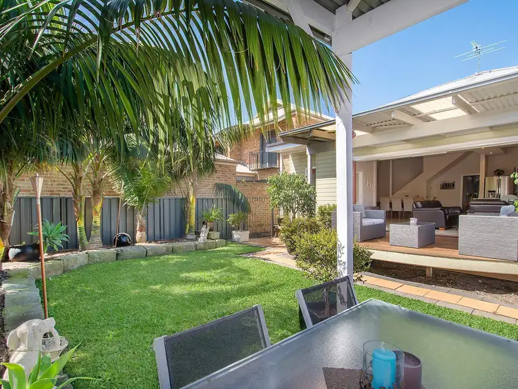 Main view of Homely house listing, 164 Beaumont Street, Hamilton NSW 2303