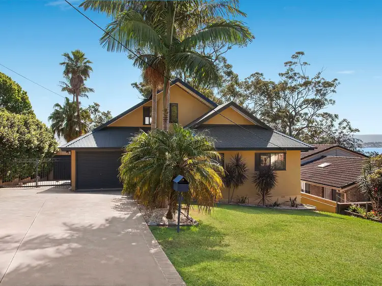 14 Marilyn Parade, Green Point NSW 2251