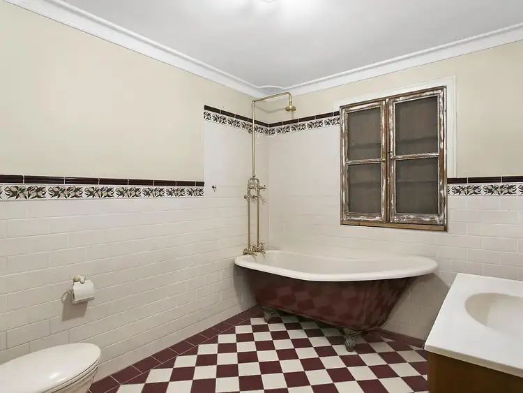Fifth view of Homely house listing, 4 Blackbutt Place, The Oaks NSW 2570