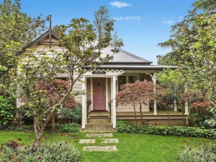 10 Cook Street, Leura NSW 2780