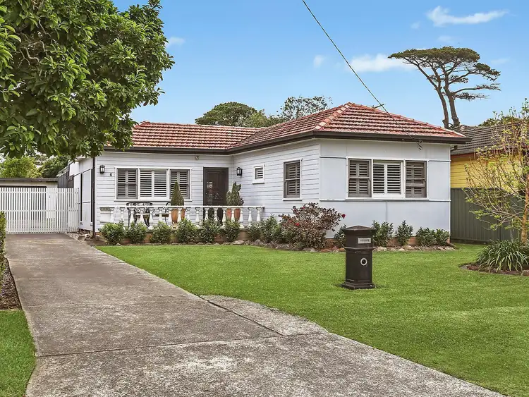 6 Layden Avenue, Engadine NSW 2233