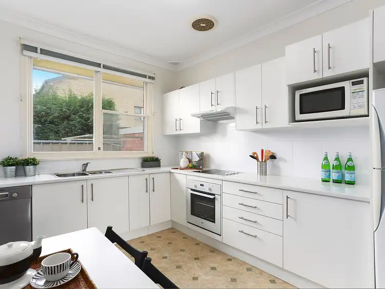 Third view of Homely villa listing, 8/10 Oldham Crescent, Dolls Point NSW 2219