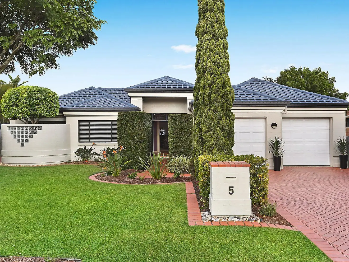 Main view of Homely house listing, 5 Poplar Close, Calamvale QLD 4116