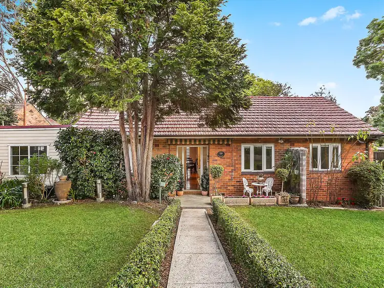 11 Sluman Street, Denistone West NSW 2114